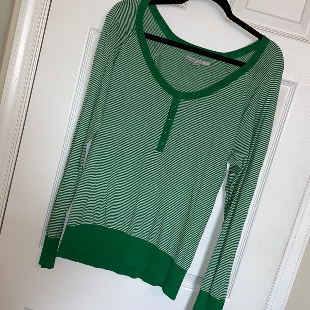 green & white thin sweater